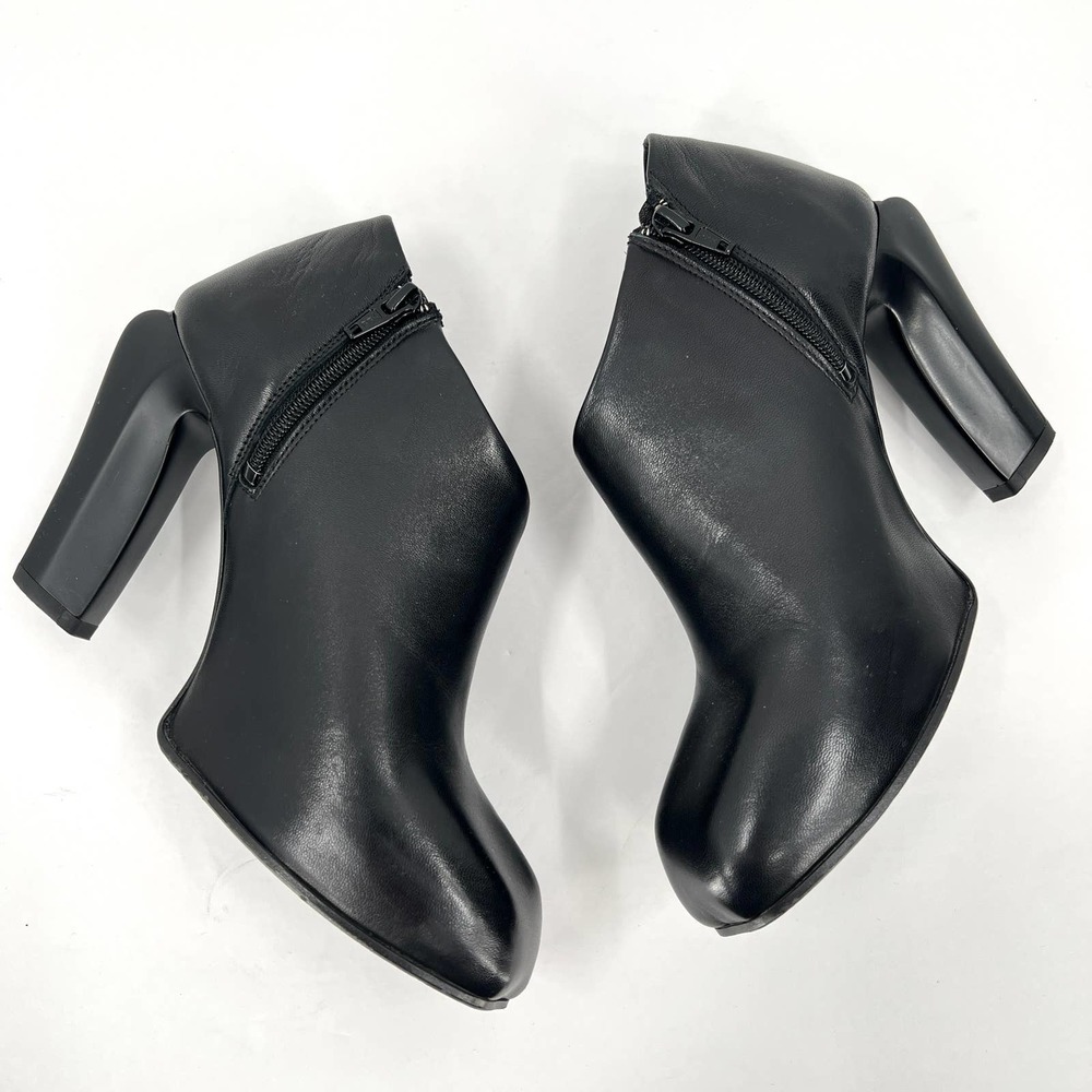 JOHN FLUEVOG Shaguar Sable Asymmetric Ankle Bootie Womens 7.5 Black Heeled - Picture 5 of 11